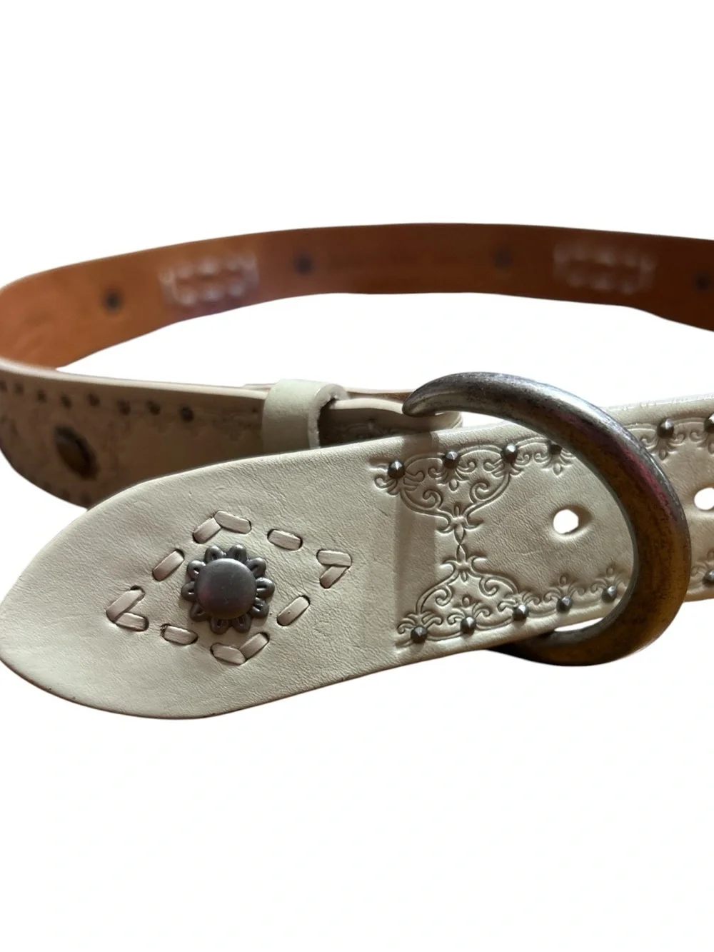 Amanda Smith Genuine Leather Decorative Studded Women's Belt Cream Rodeo Medium